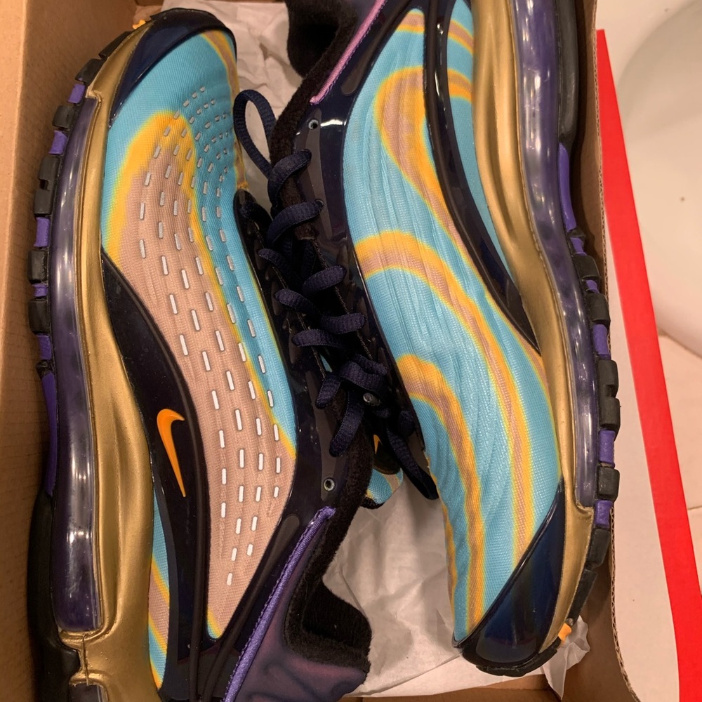 Nike Air Max Deluxe